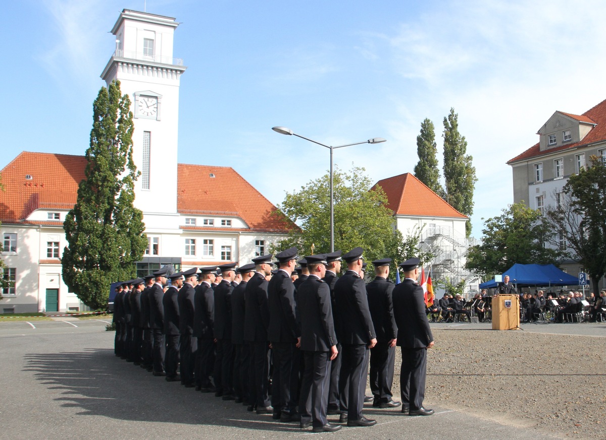 BPOLD-H: Feierliche Vereidigung in der Bundespolizeidirektion Hannover