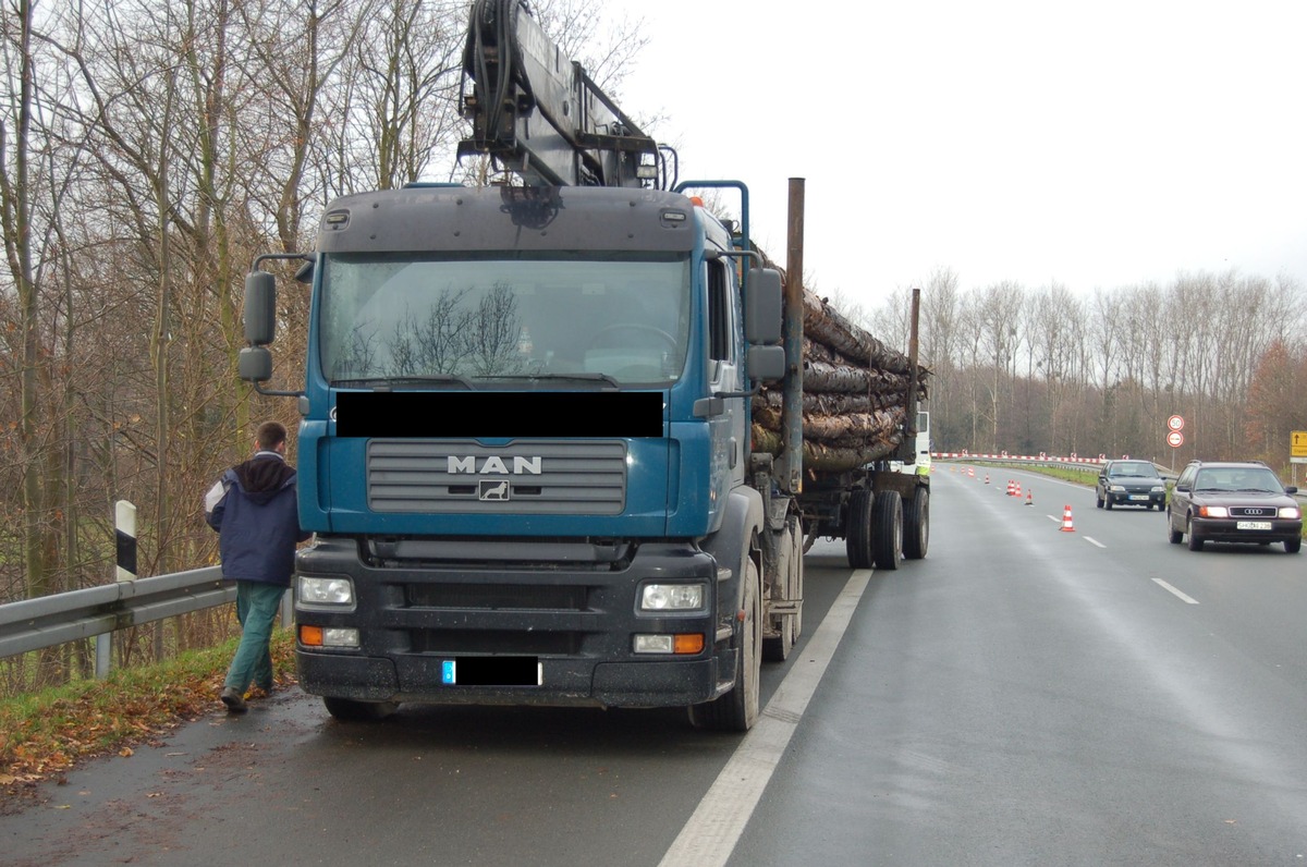 POL-STH: Kontrolle des Schwerlastverkehrs auf der B 65