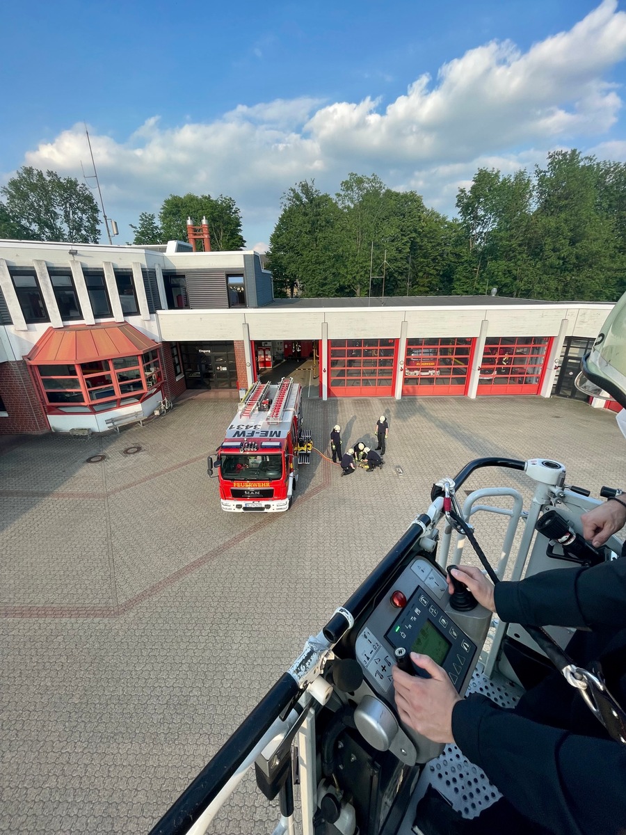 FW-Heiligenhaus: Übungsdienst der Feuerwehr Heiligenhaus erfolgreich wieder angelaufen (Meldung 14/2021)