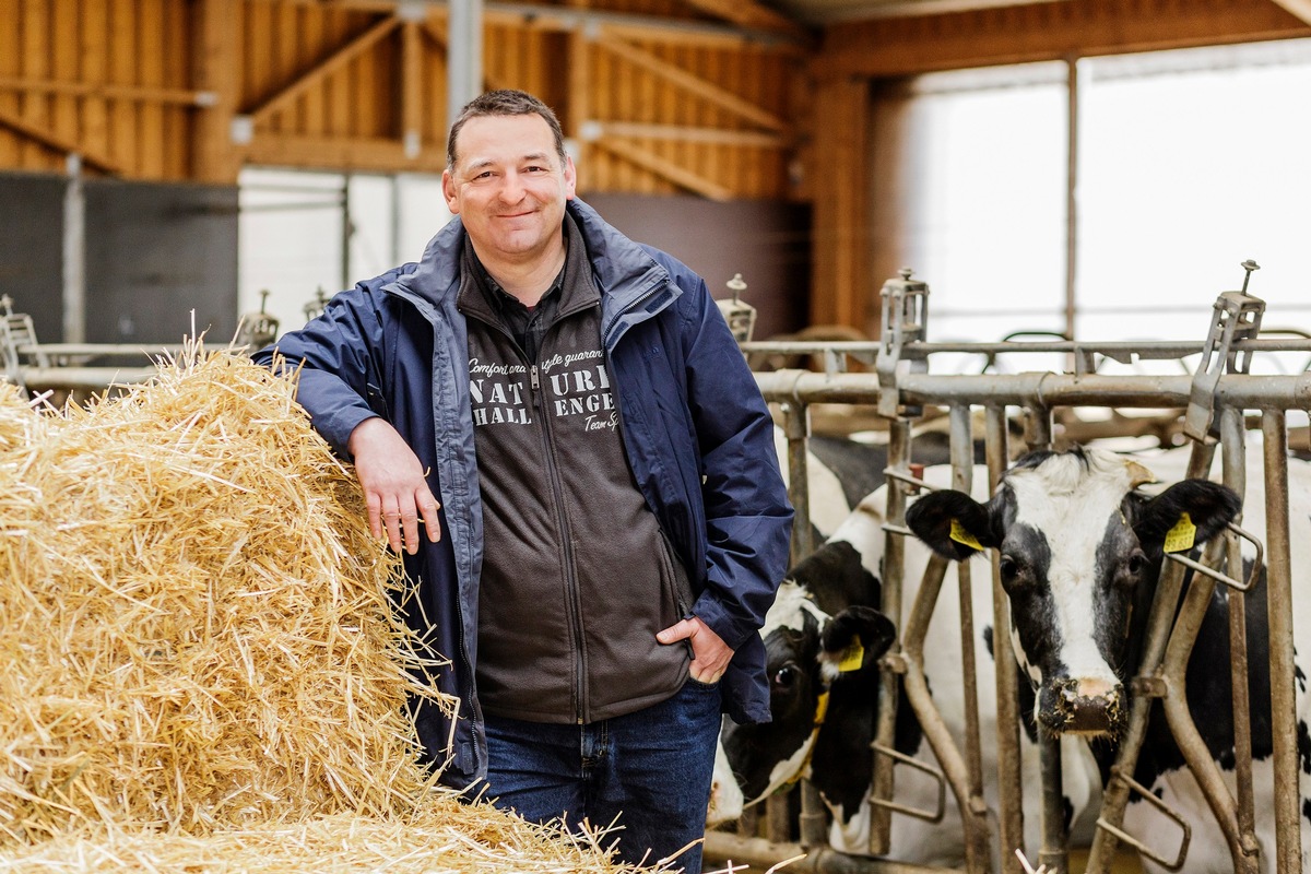 25 Jahre Deutsche Einheit / Erntehelden: Landwirte sind heute vielseitige Unternehmer