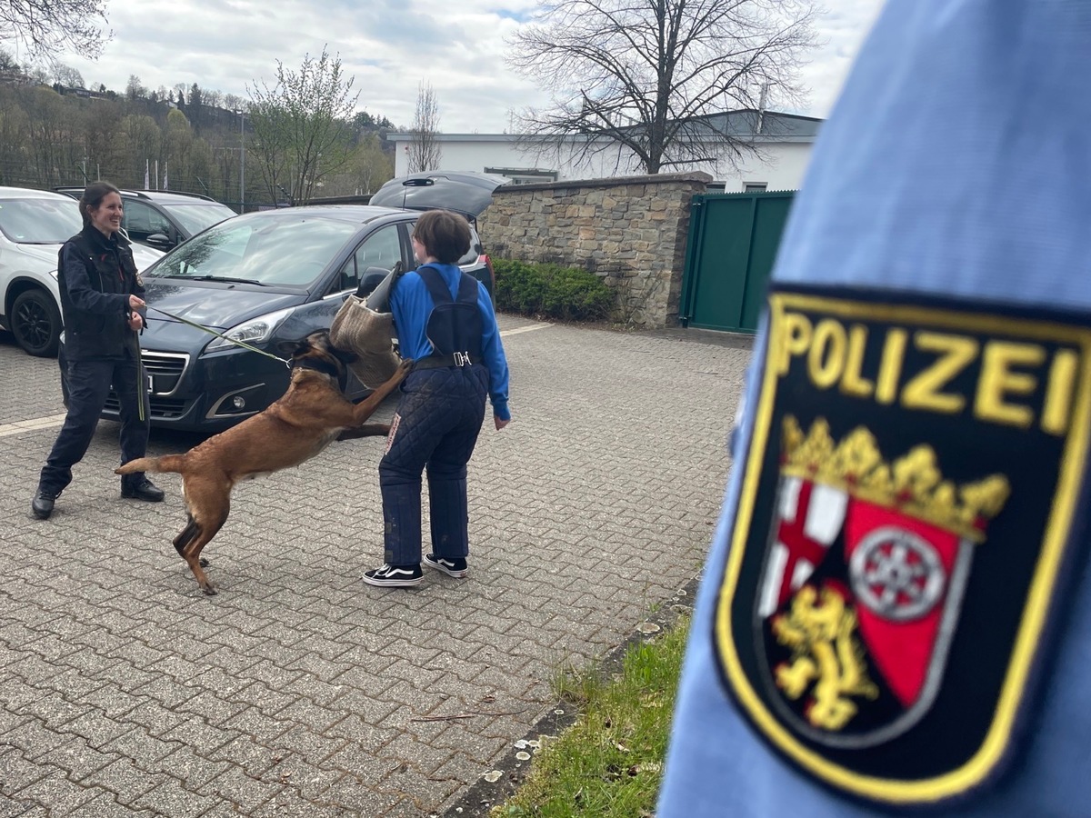 POL-PDTR: Girls Day bei der Polizei Birkenfeld