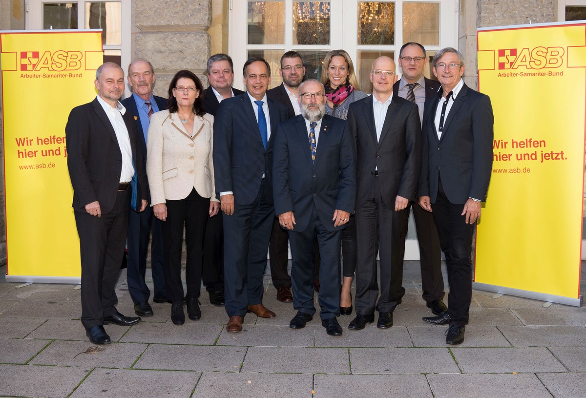 19. ordentliche ASB-Bundeskonferenz in Stuttgart: Bundesvorsitzender Knut Fleckenstein im Amt bestätigt (FOTO)