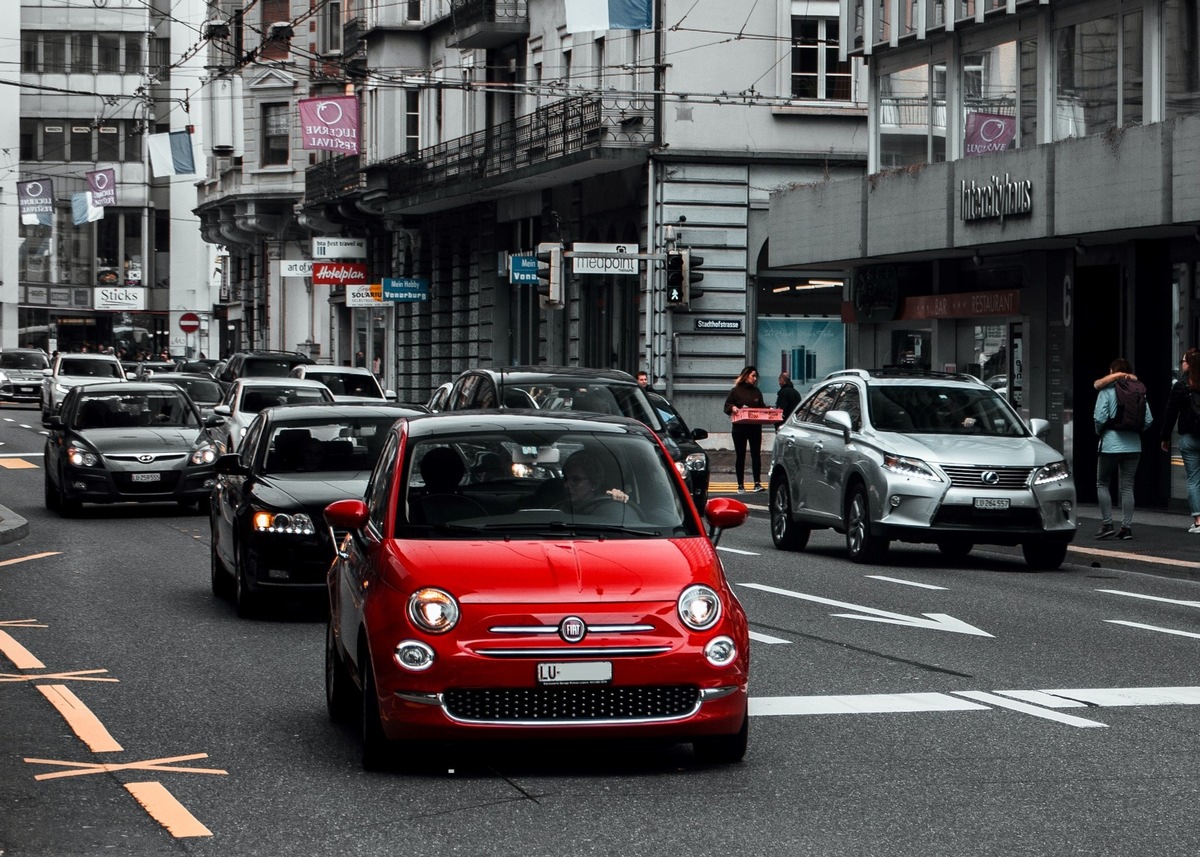 Auto verkaufen Schweiz mit Zufriedenheitsgarantie - Autoankauf-Direkt ist Ihr Autohändler für den reibungslosen Autoverkauf