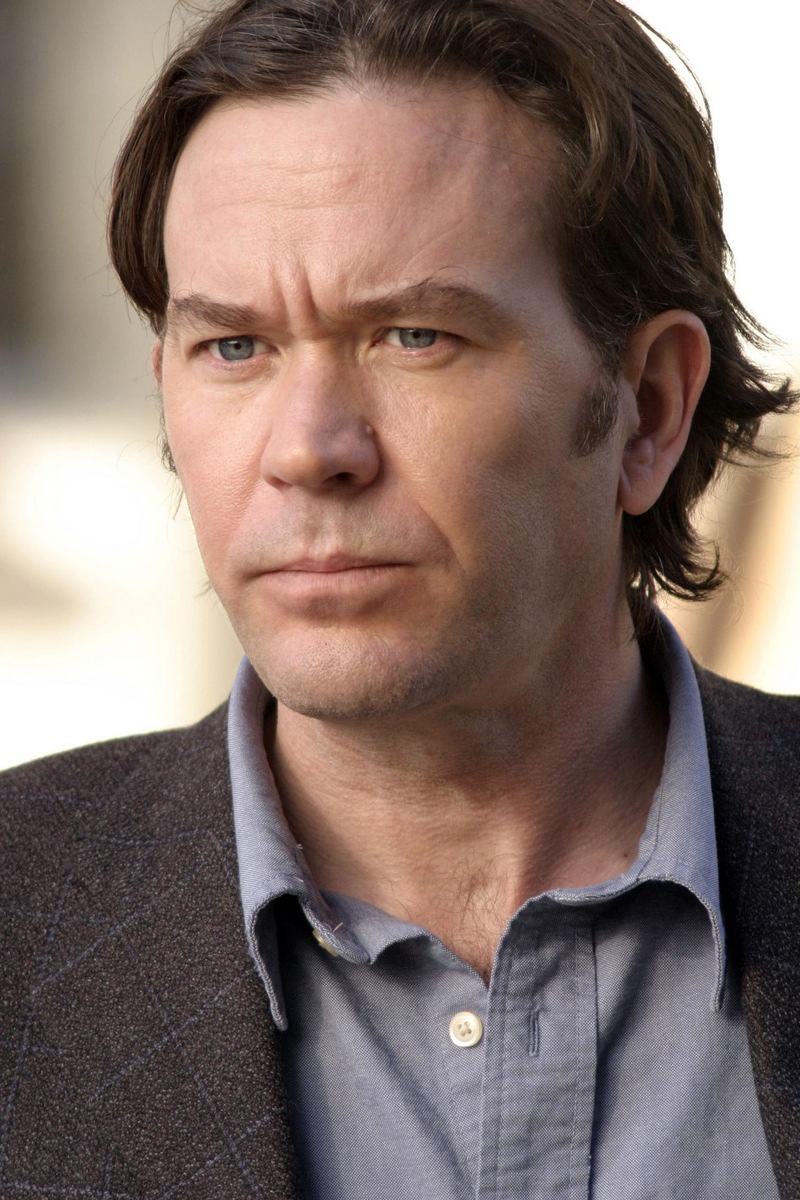 Oscar-Preisträger Timothy Hutton in Angst: Woher kommt das mysteriöse Bild von seiner eigenen Hinrichtung?