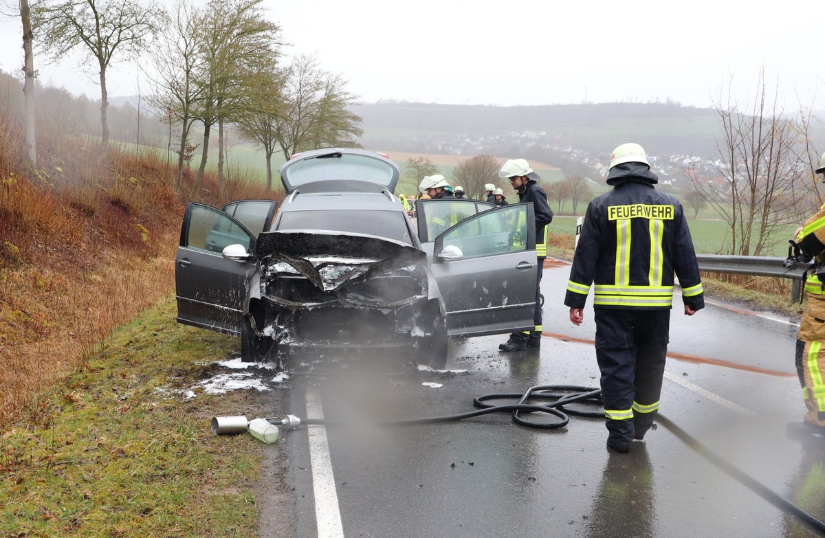 POL-HX: Auto fängt bei Probefahrt Feuer