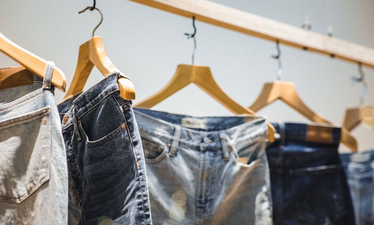 BLOGPOST Boom der Second-Hand-Modebranche: Re-Commerce bei momox