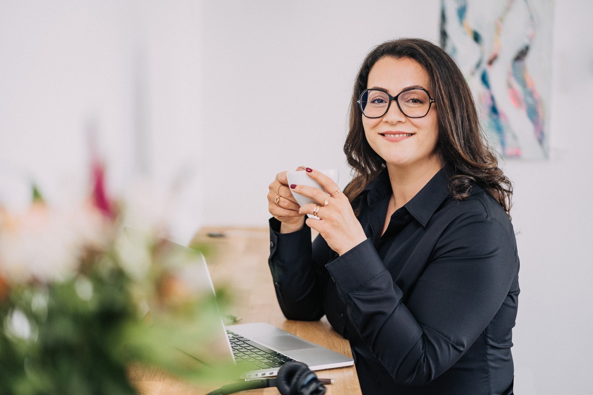 Kader Ekici: Wie sich Frauen mit Klarheit und Strategie ein profitables Online-Expertinnen-Business aufbauen