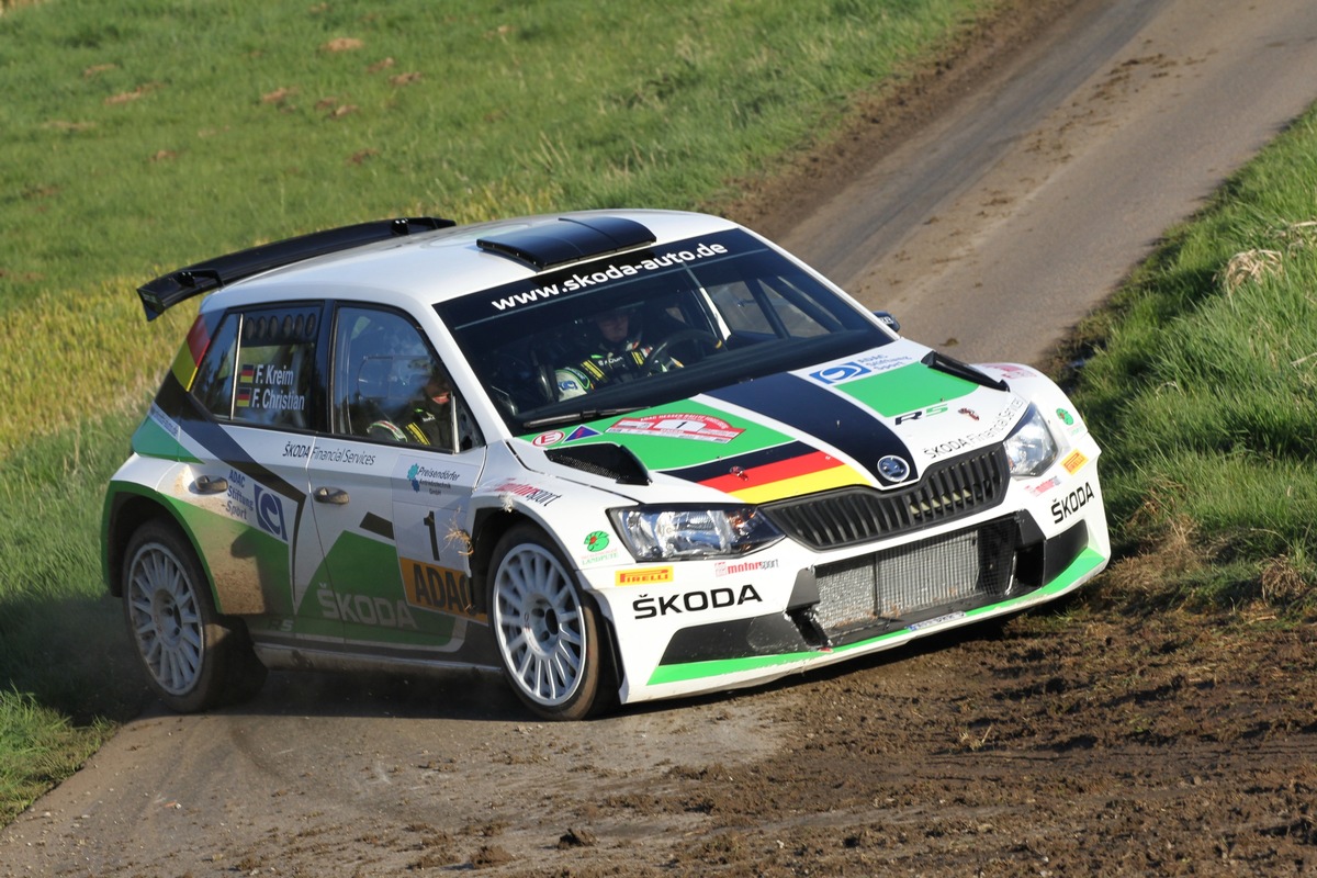 Licht und Schatten für SKODA bei der ADAC Hessen Rallye Vogelsberg (FOTO)