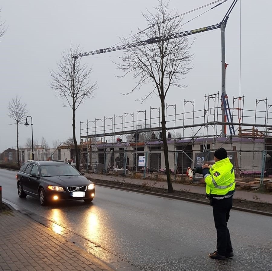 POL-WHV: Beleuchtungskontrollen in Wilhelmshaven, Jever, Varel und Zetel - Polizei zieht Bilanz - Viele Fahrräder mit defekter Beleuchtung