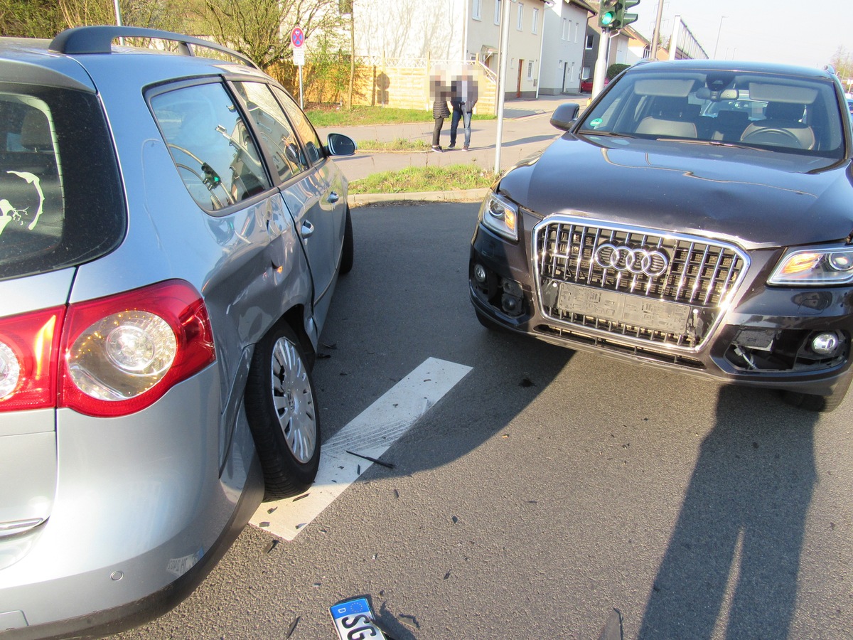 POL-ME: Seit zehn Jahren ohne Führerschein: 34-Jähriger verursacht Unfall - Haan - 1904069