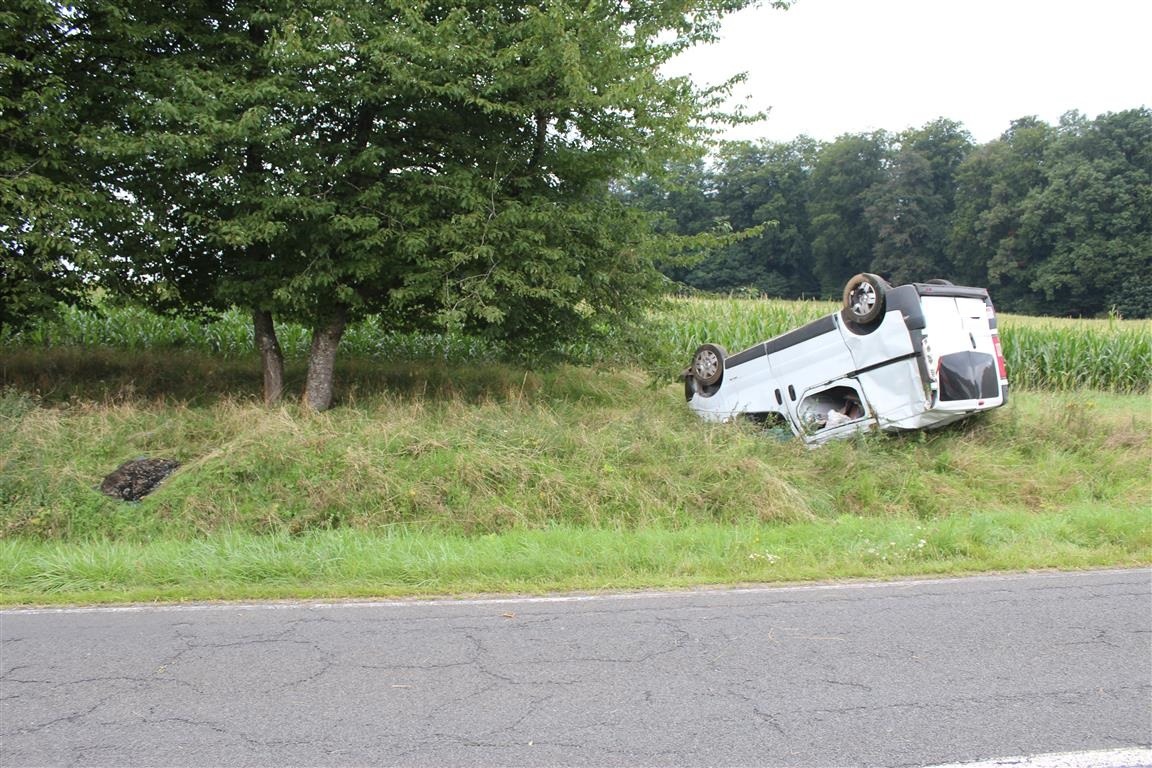 POL-PDWIL: Verkehrsunfall mit verletzter Person