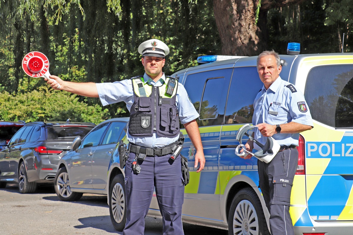 POL-HX: Virtual Reality Brillen bei Kontrollaktion der Polizei Höxter im Einsatz