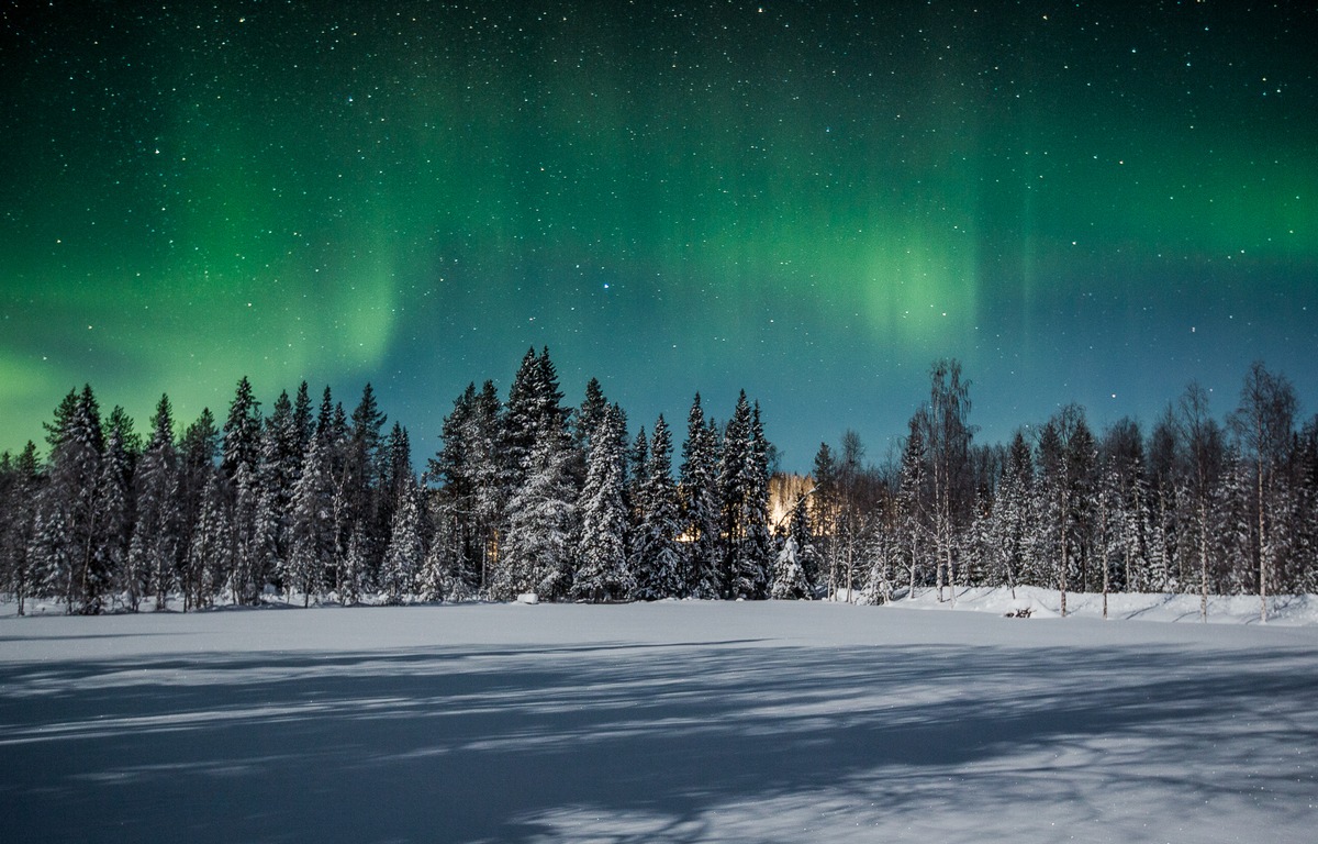 Pixum Online-Adventskalender: Abenteuerurlaub ins Land der Polarlichter zu gewinnen