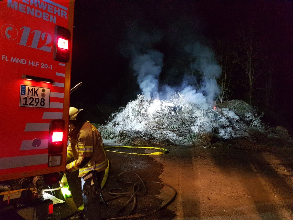 FW Menden: Kleinere Einsätze für die Feuerwehr Menden am Wochenende