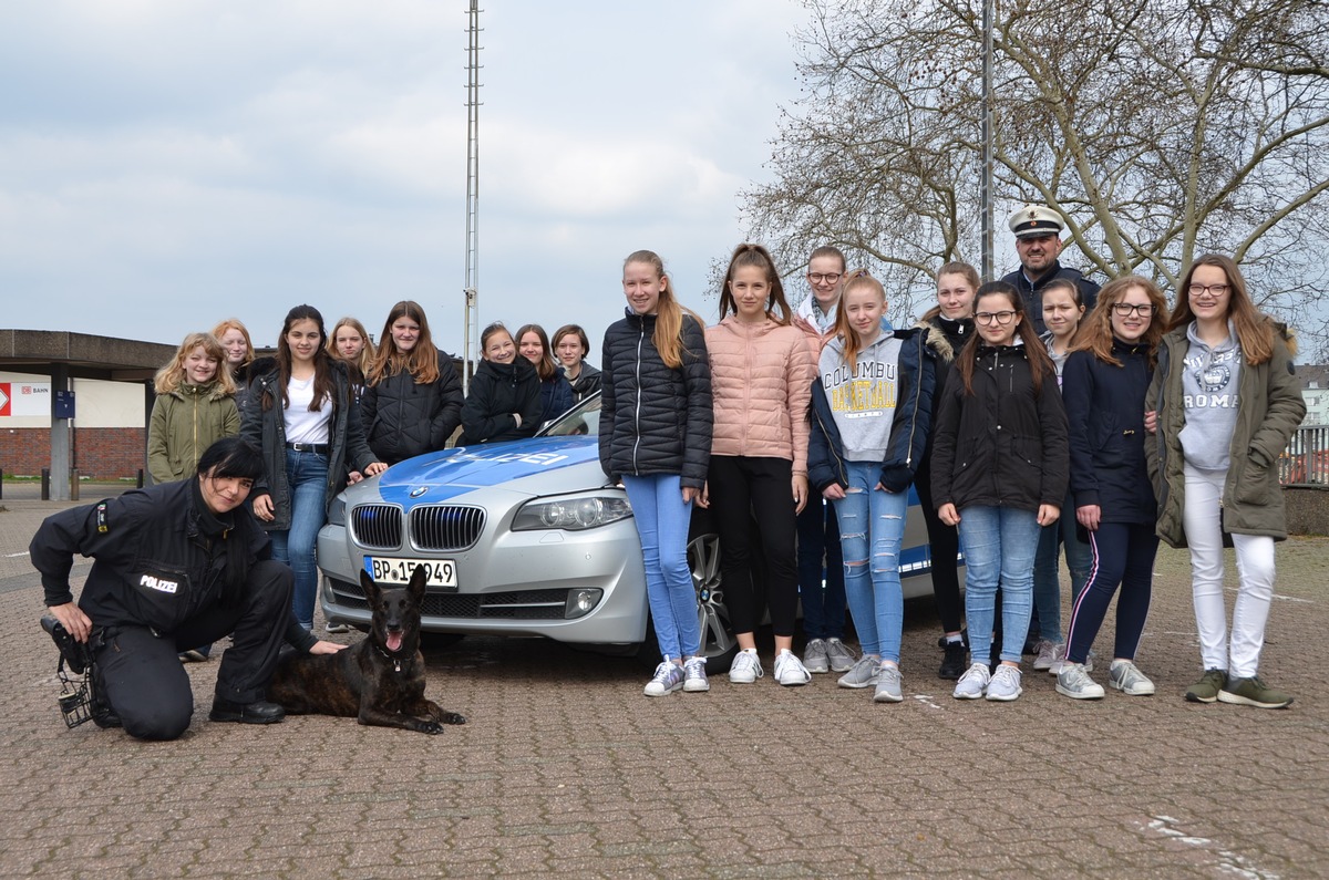 BPOL NRW: Girls´ Day bei der Bundespolizei in Düsseldorf