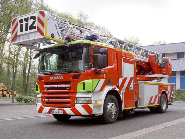 FW-GLA: Wohnungsbrand in Gladbeck