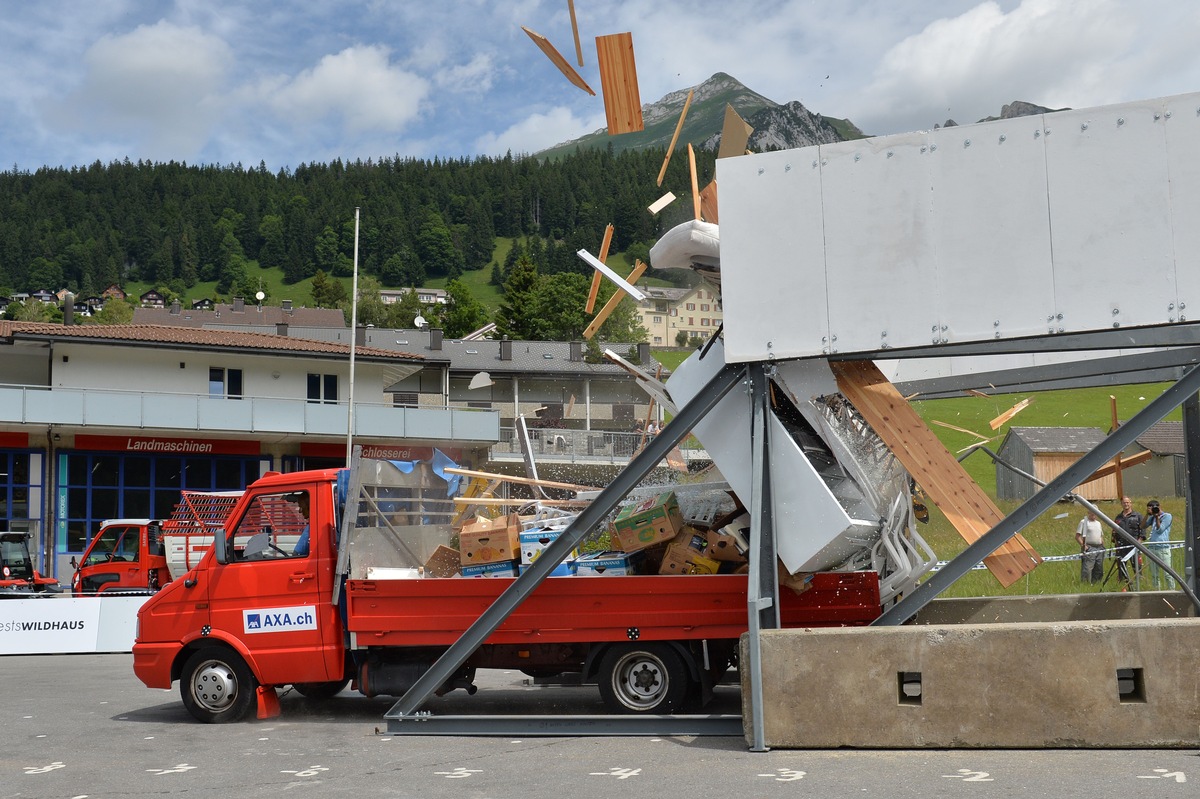 Crashtests 2015: Kleintransporter - Risiken mitgeliefert