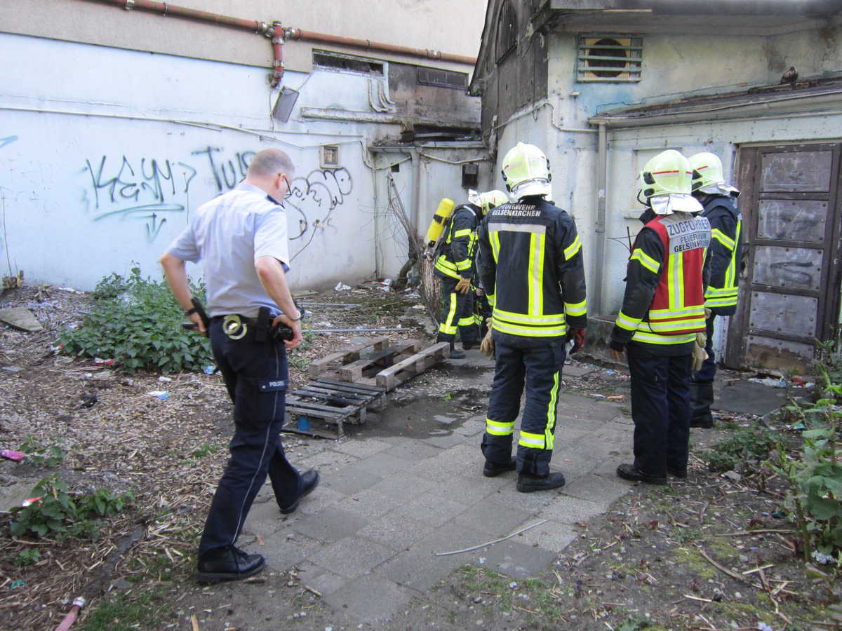 FW-GE: Brandrauch im Herzen von Buer