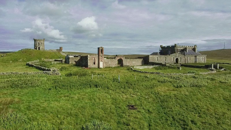 European Heritage Project erwirbt bedeutendstes Architekturdenkmal auf den Shetlandinseln / Gotische Brough Lodge auf eisenzeitlicher Wikingersiedlung erbaut