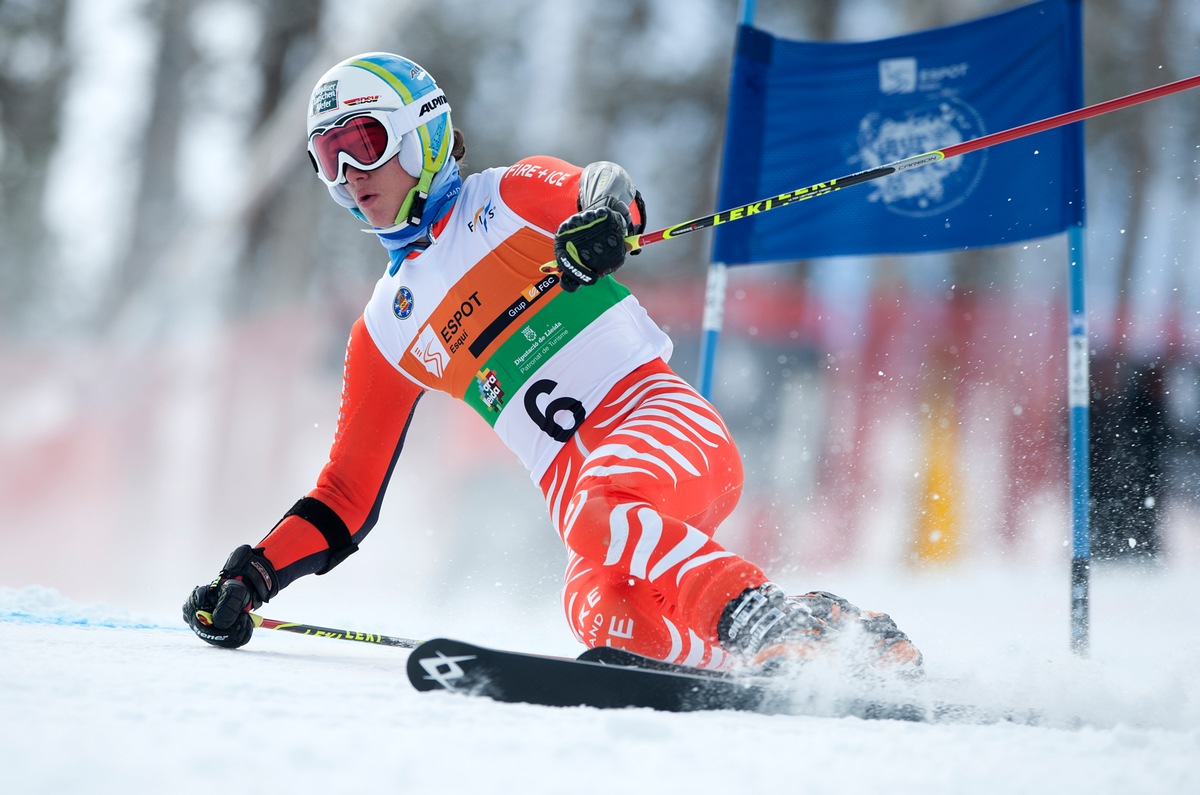 Erstes FIS SKI WORLD CUP OPENING 2013 Telemark am Hintertuxer Gletscher - BILD