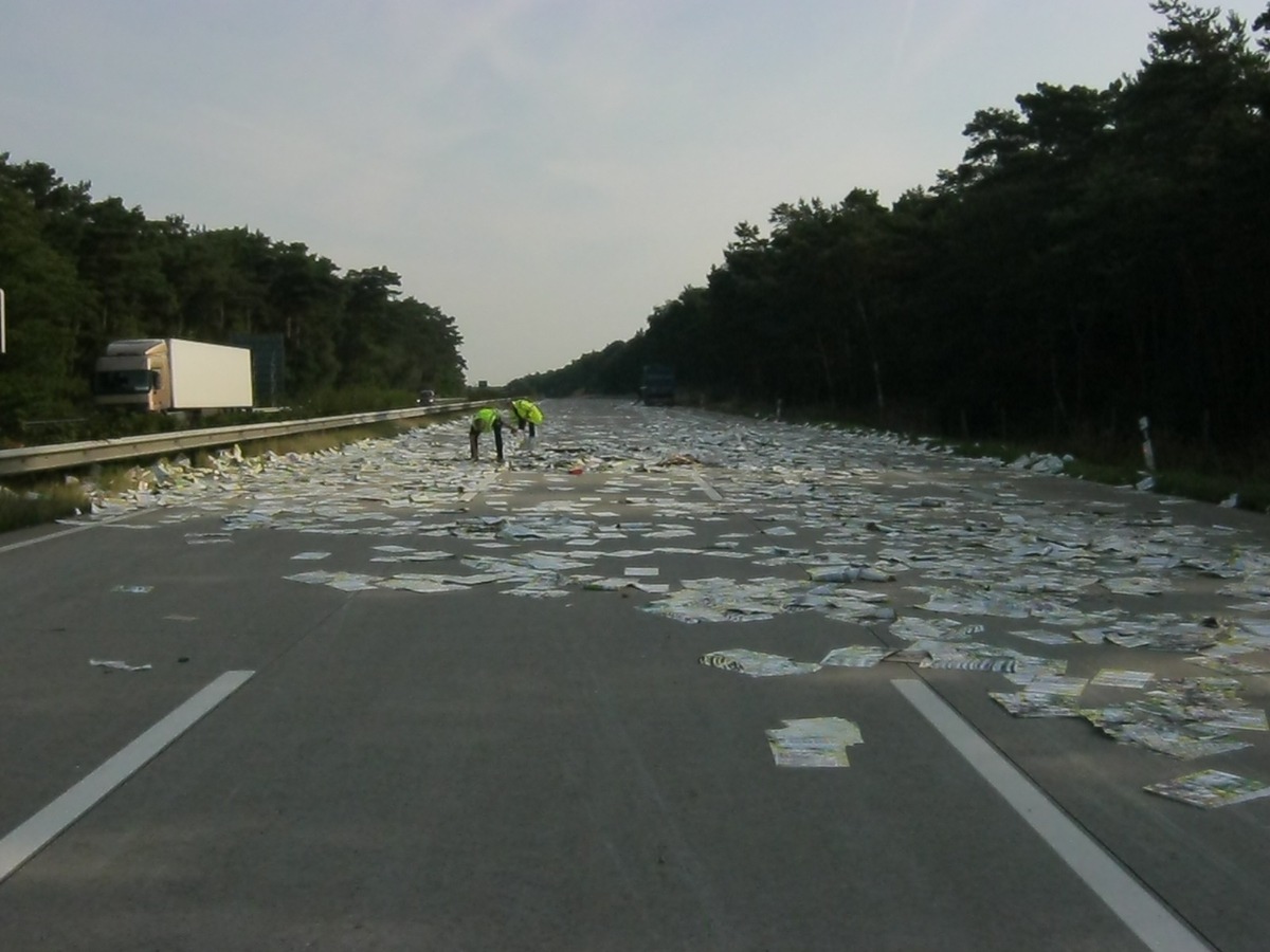 POL-WL: Kleiner Verkehrsunfall, große Wirkung