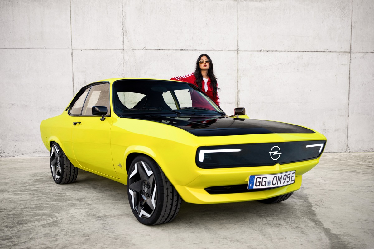 VIDEO Opel Manta: Für elektrischen Fahrspaß 108 kW/147 PS Power, Schaltgetriebe, Hinterradantrieb