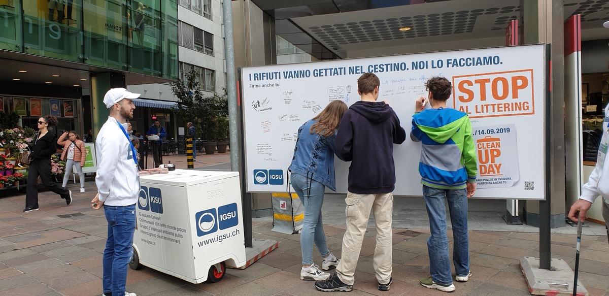 Comunicato stampa: &quot;Uniti contro il littering: campagna con manifesti per sostenitori&quot;