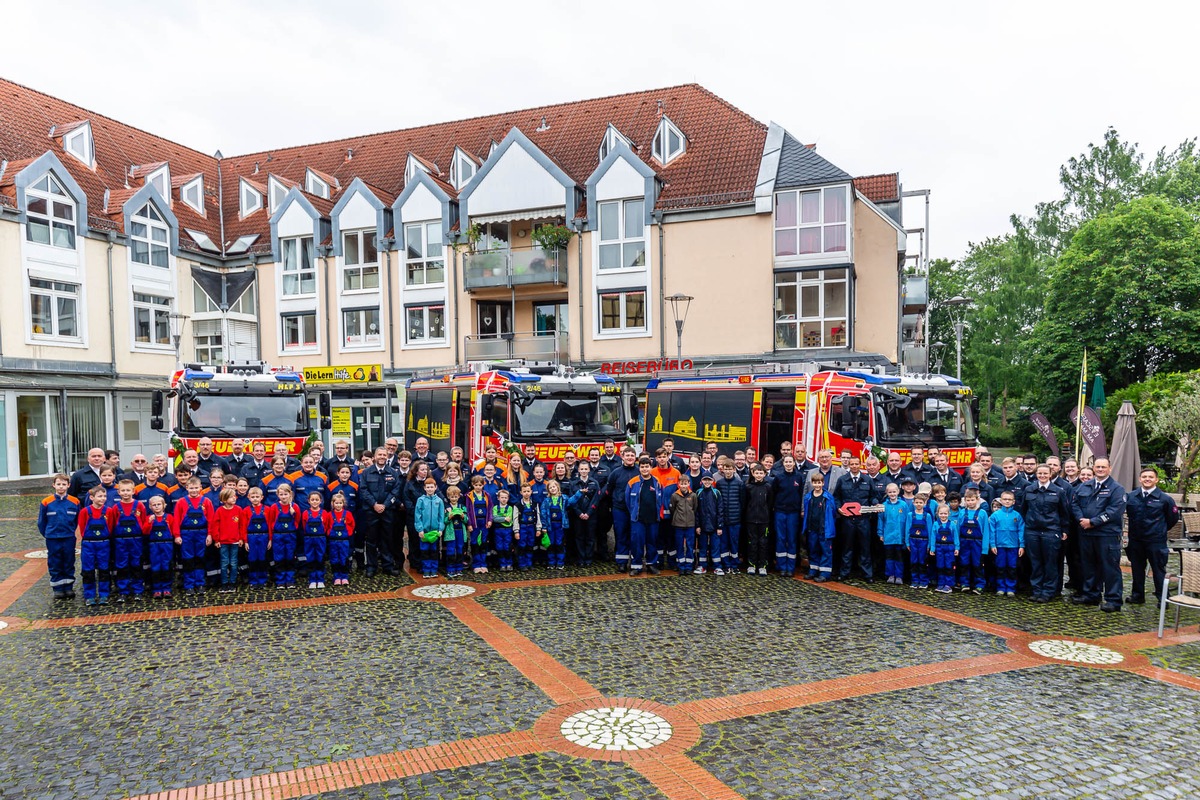 Feuerwehr MTK: Strategische Neuausrichtung der Hattersheimer Feuerwehren: Drei Hilfeleistungslöschfahrzeuge in Dienst gestellt