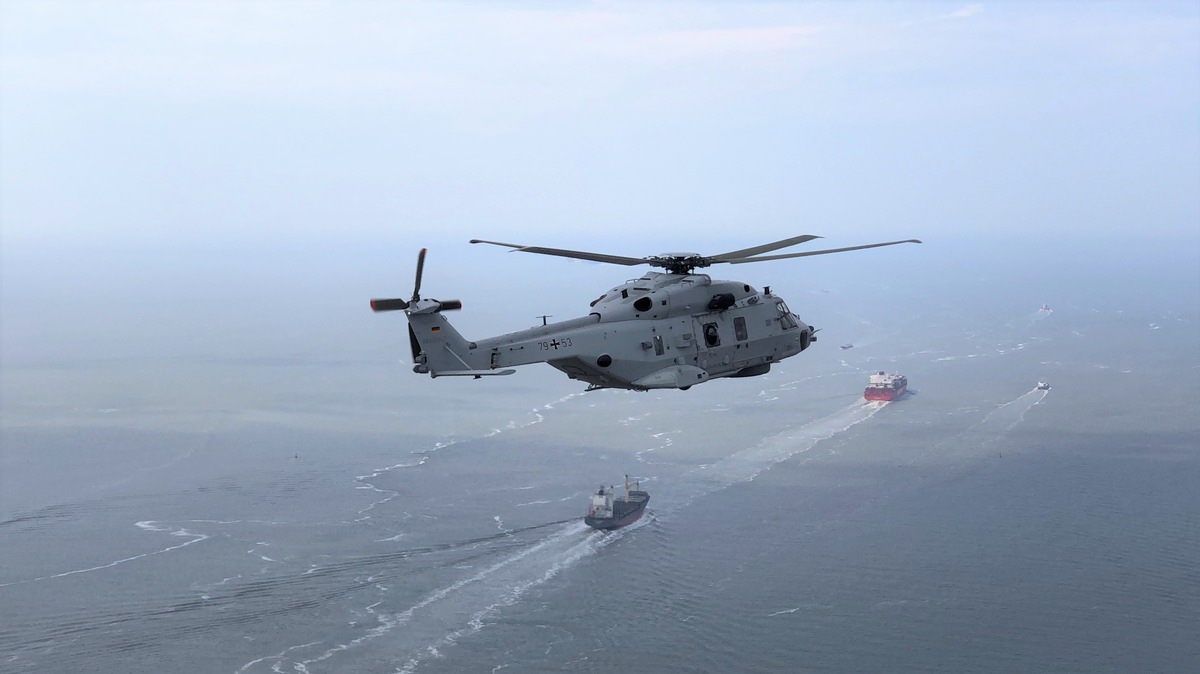 Offizieller Festakt für den neuen Marinehubschrauber &quot;Sea Lion&quot;