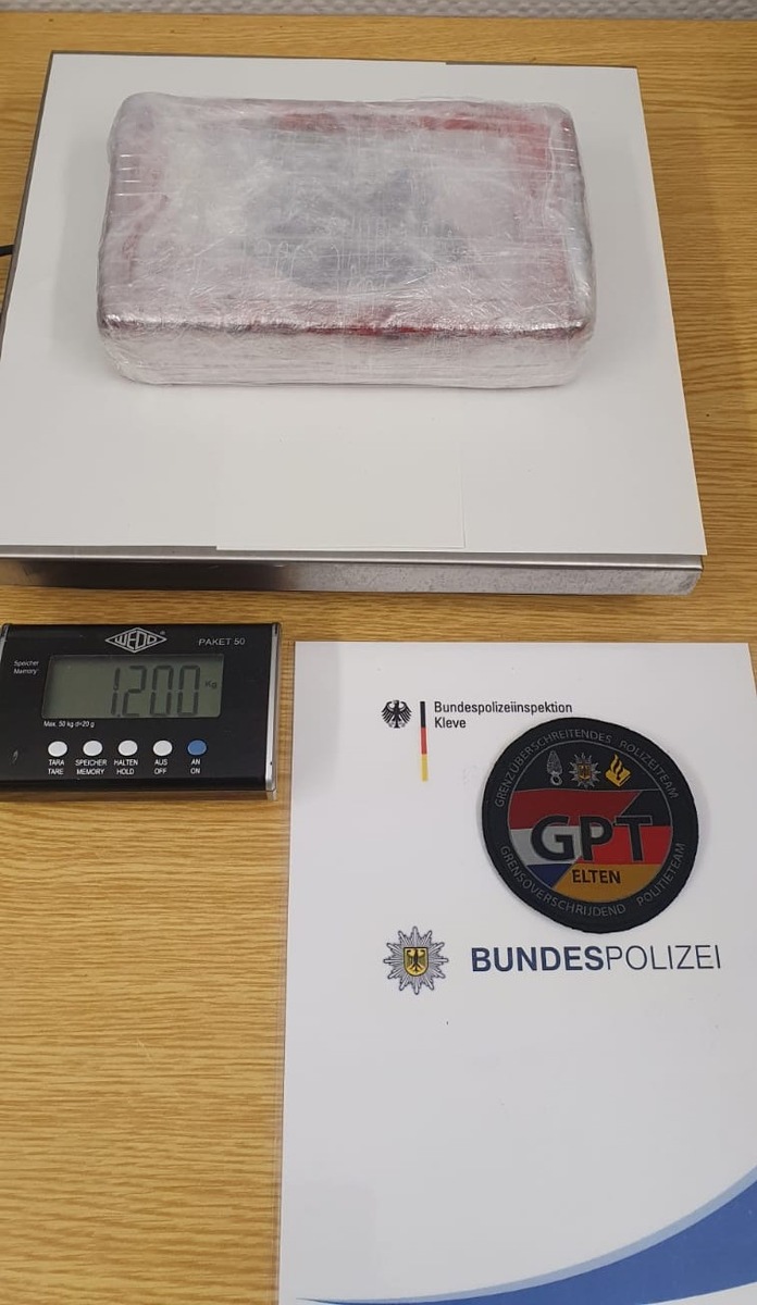 BPOL NRW: Fahndungserfolg des grenzüberschreitenden Polizeiteams; 46-jähriger Iraker mit 1,2 Kilogramm Kokain auf der Bundesautobahn A 3 festgenommen