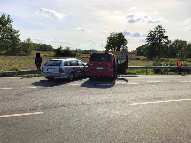 POL-PDWO: Worms - Vollsperrung auf der L425 wegen Unfall mit zwei Verletzten