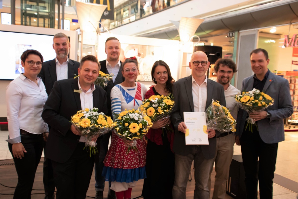 VNG-Information: Fotoausstellung &quot;Engagement zeigt Gesicht&quot; in Leipzig eröffnet