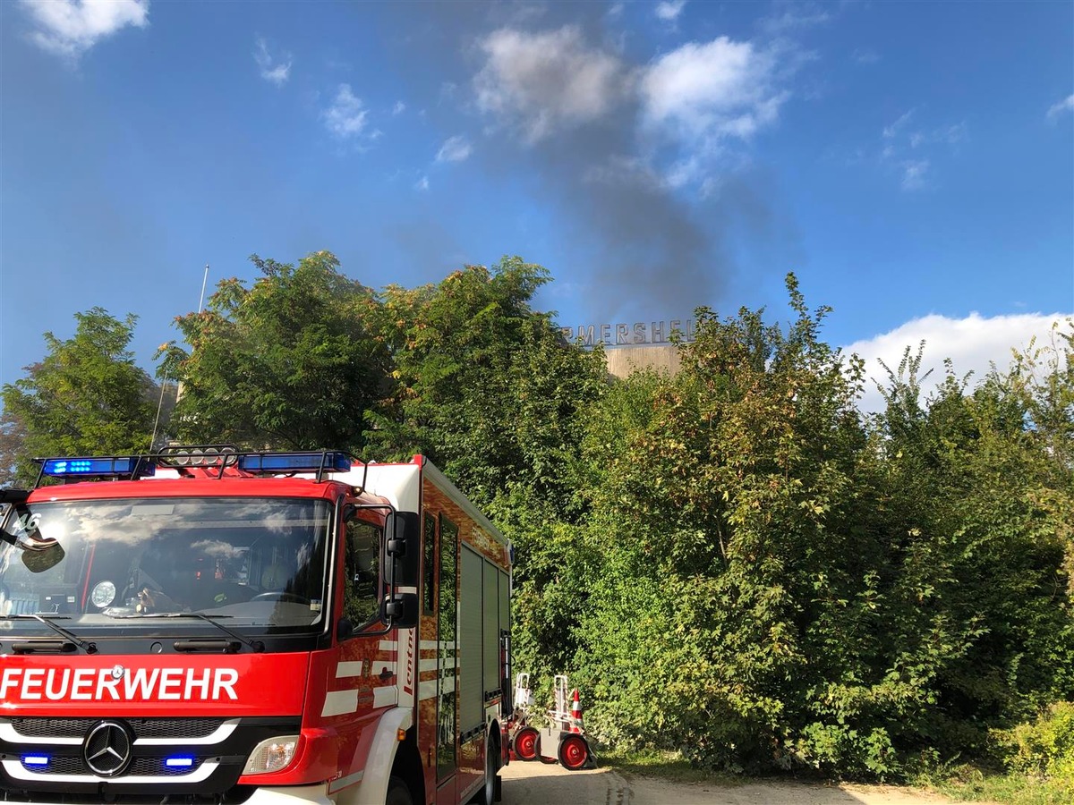 POL-PDLD: Germersheim - Brand in der alten Schiffswerft