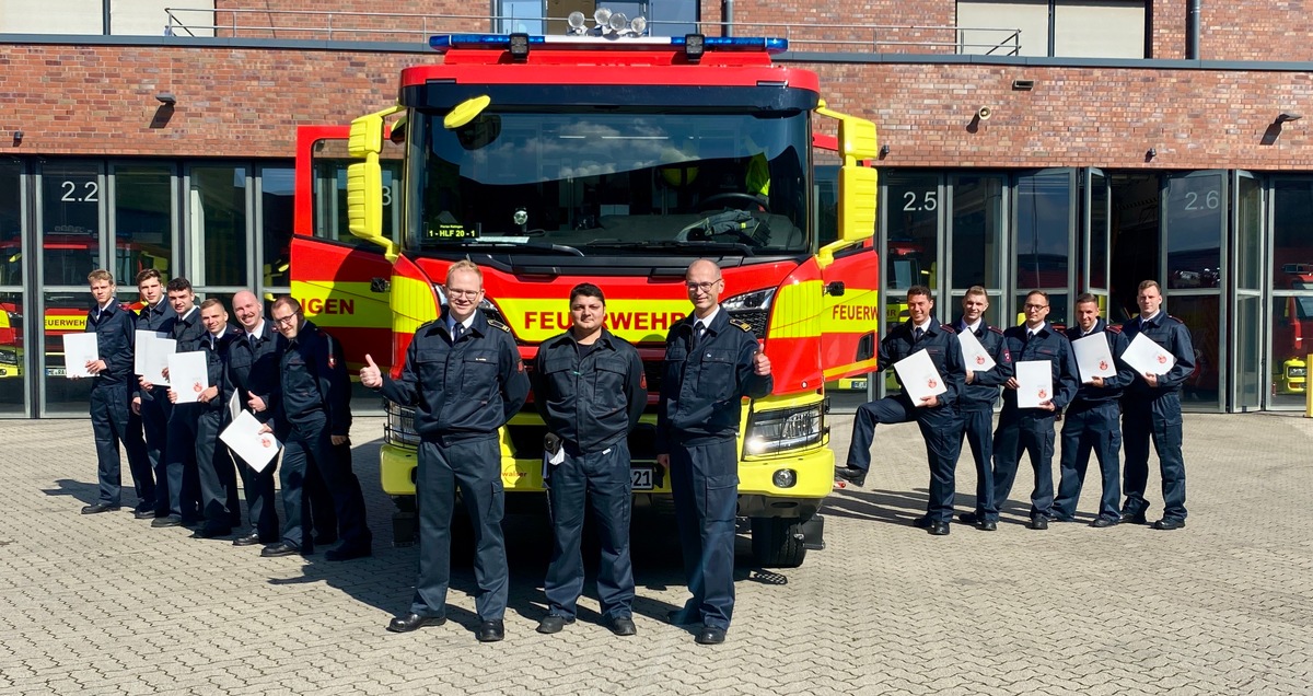 FW Ratingen: Staffelübergabe in der Ausbildung