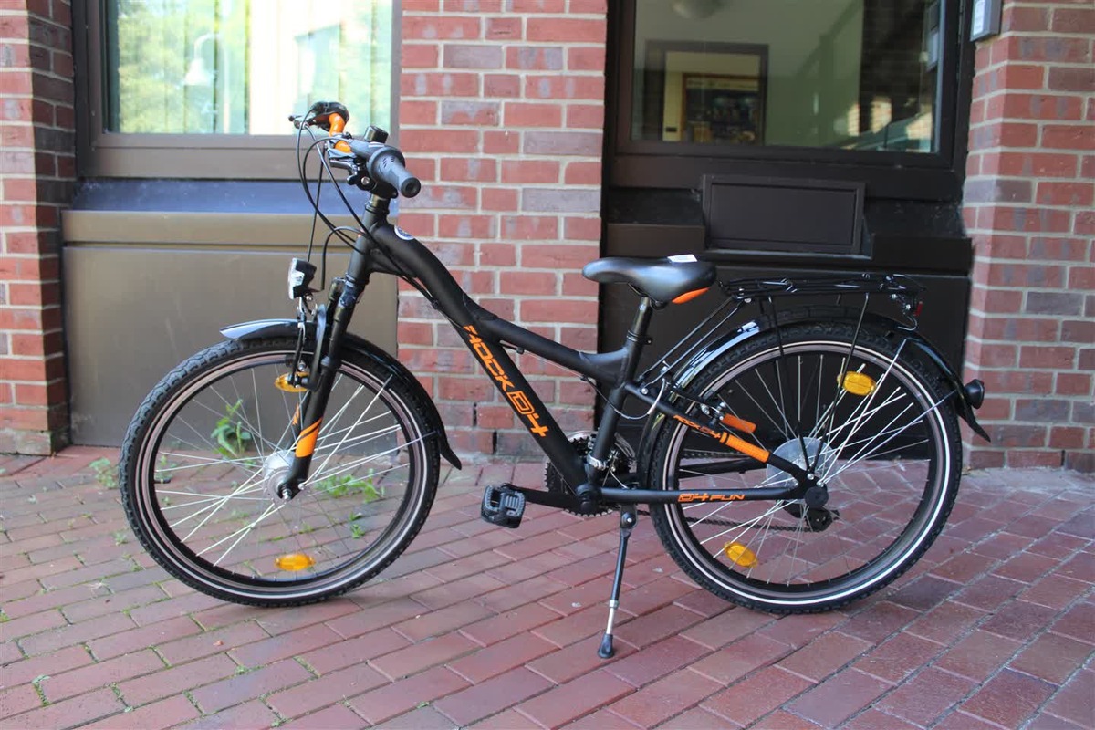 POL-LIP: Detmold. Hochwertiges Kinderfahrrad gefunden.