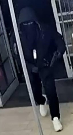 
Pistole. Araber/Maghreb/Türken - Polizei Emsland/Grafschaft Bentheim: Meppen - Überfall auf Kiosk