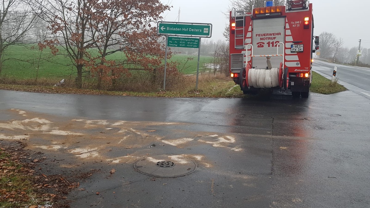 FW-Schermbeck: Ölspur auf dem Lippeweg