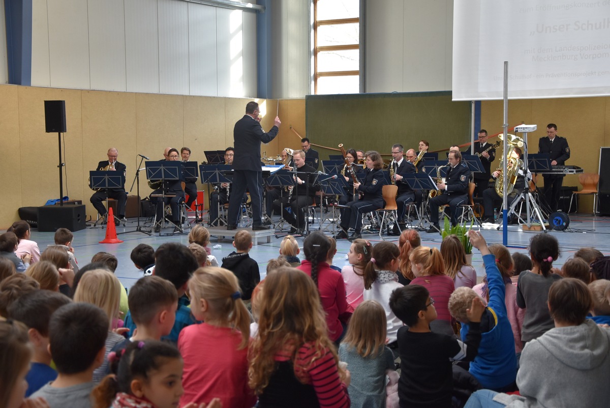 POL-NB: Präventionsprojekt mit der Grundschule Ost