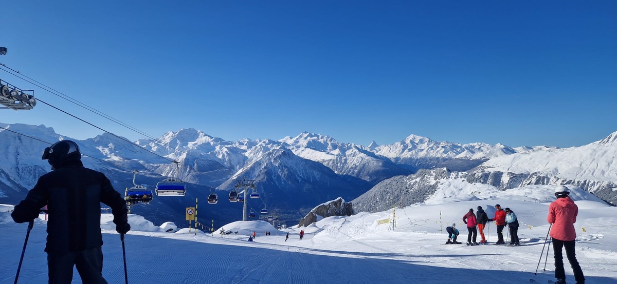 Frühlingsskifahren mit Schnee-Garantie