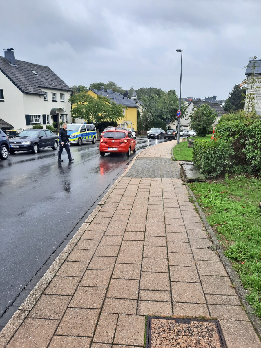 POL-ME: Alleinunfall mit Fahrrad hatte schwere Folgen - Velbert - 2209135