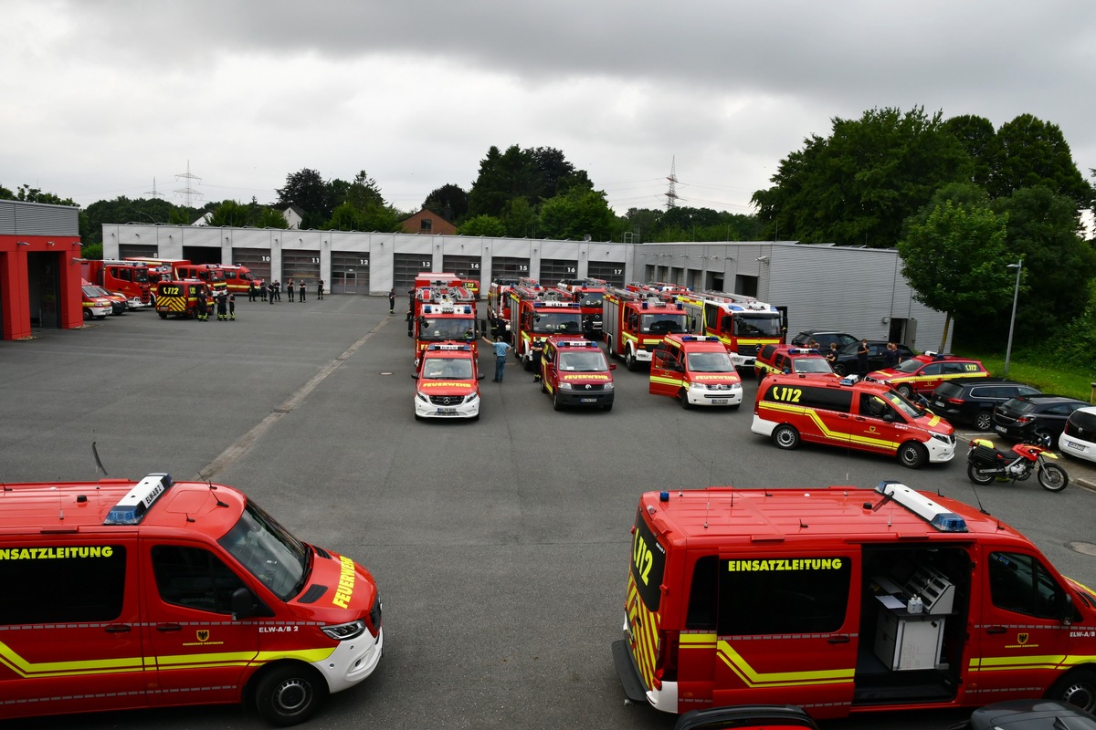 FW-DO: Dortmunder Einsatzkräfte von Feuerwehr und Hilfsorganisationen überörtlich in NRW eingesetzt