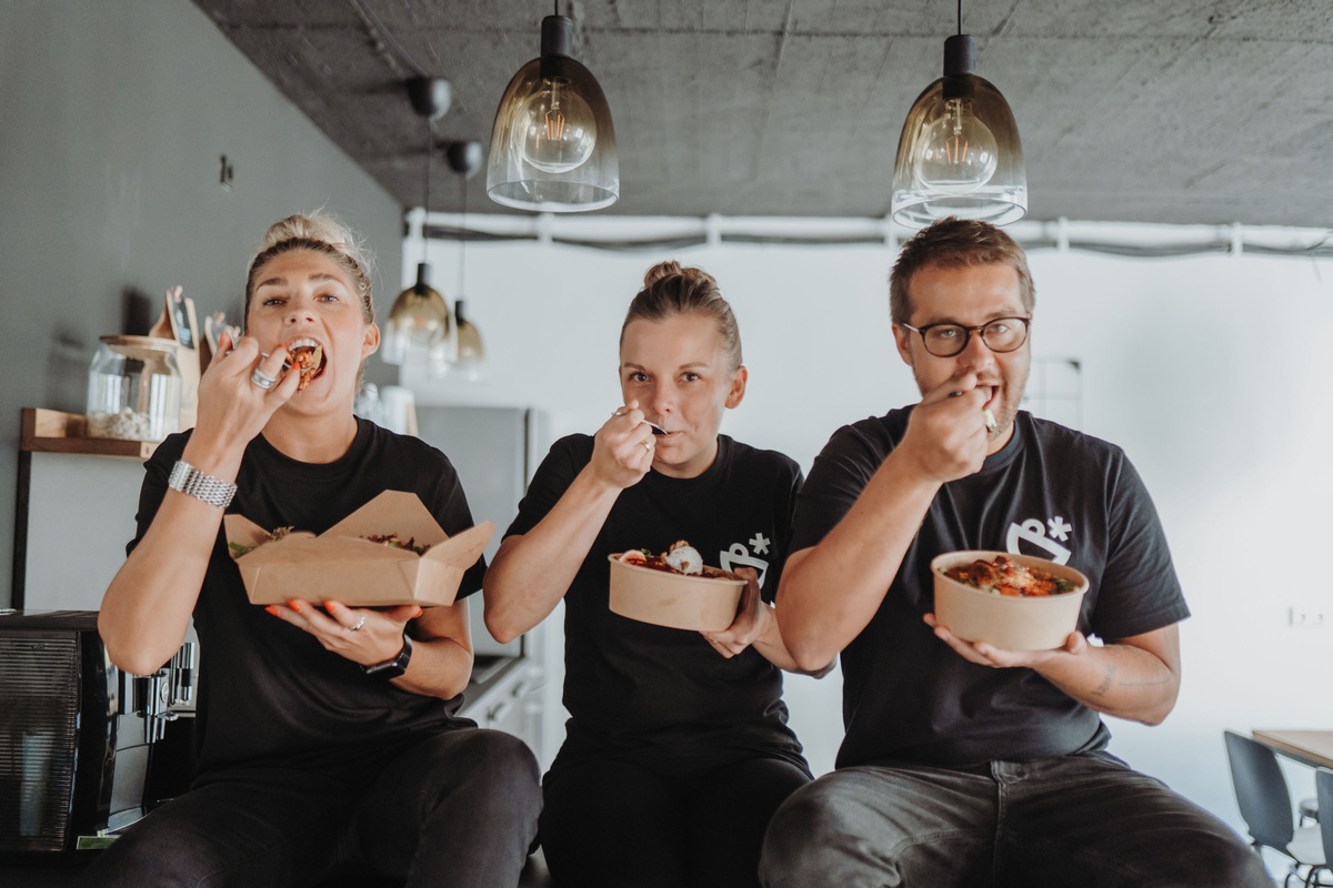 Pottsalat.de veröffentlich als erster deutscher Lieferdienst ganzheitlichen CO2-Bericht / Beim Essen das Klima retten: Food-Start-up Pottsalat.de ist seit diesem Jahr klimapositiv