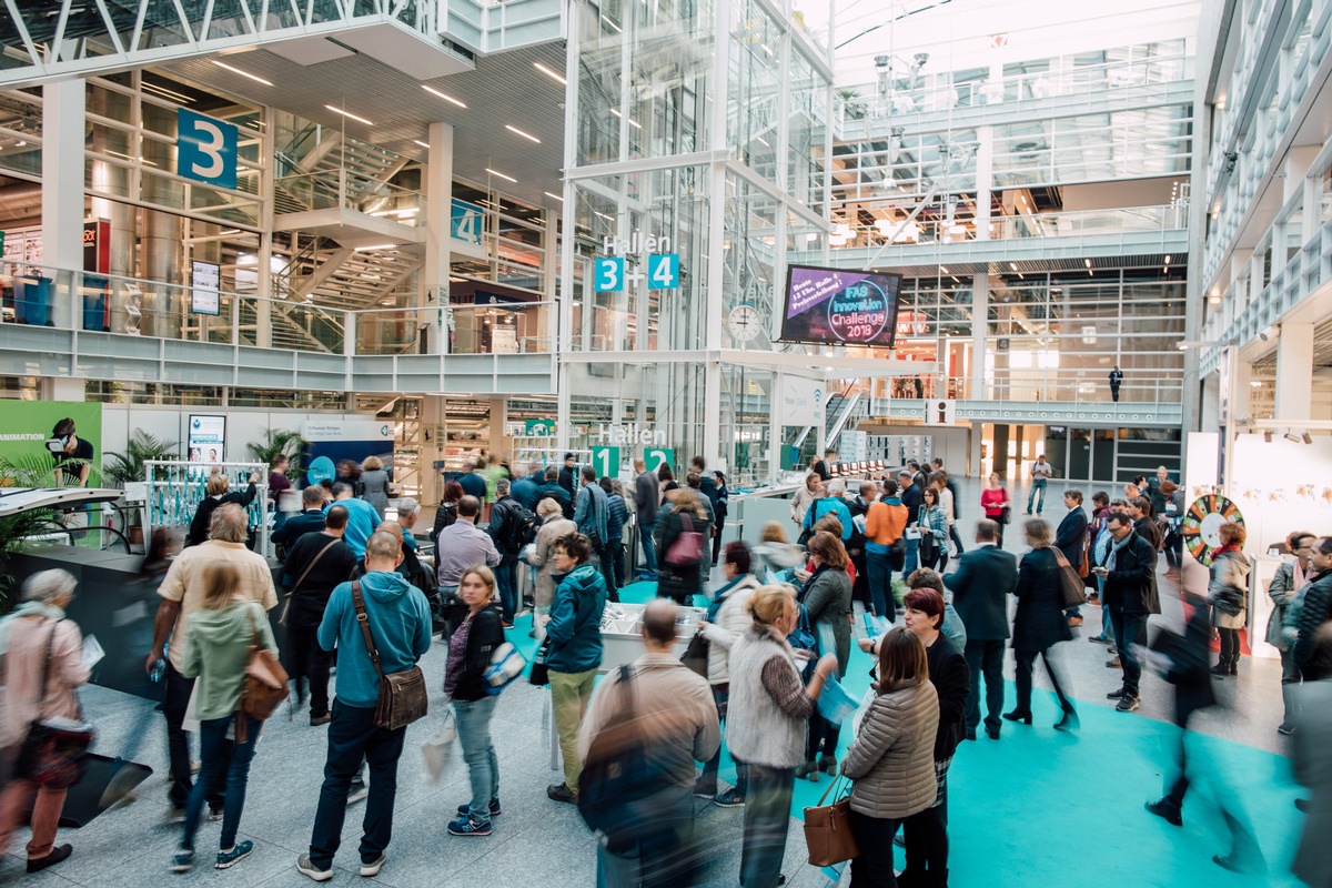 L&#039;IFAS s&#039;impose comme une plateforme très prisée des acteurs de la santé / Les exposants se sont félicités de la qualité des visiteurs.