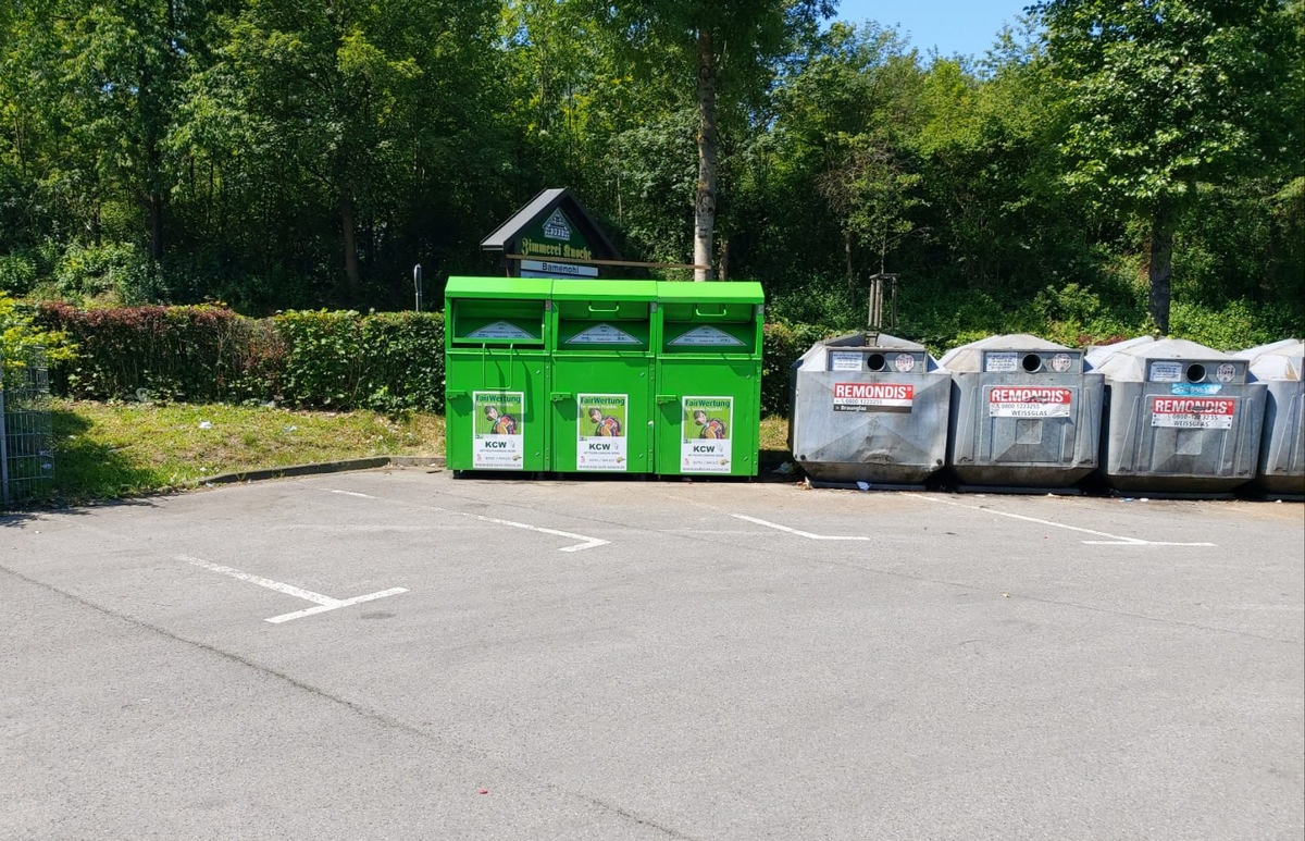 POL-OE: Altkleidercontainer entwendet