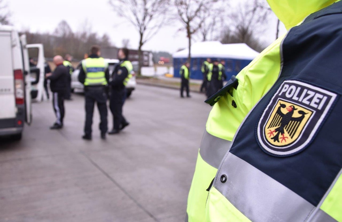 Bundespolizeidirektion München: 14 Tage vorübergehend wiedereingeführte Binnengrenzkontrollen / Feststellungen in der Bundespolizeidirektion München