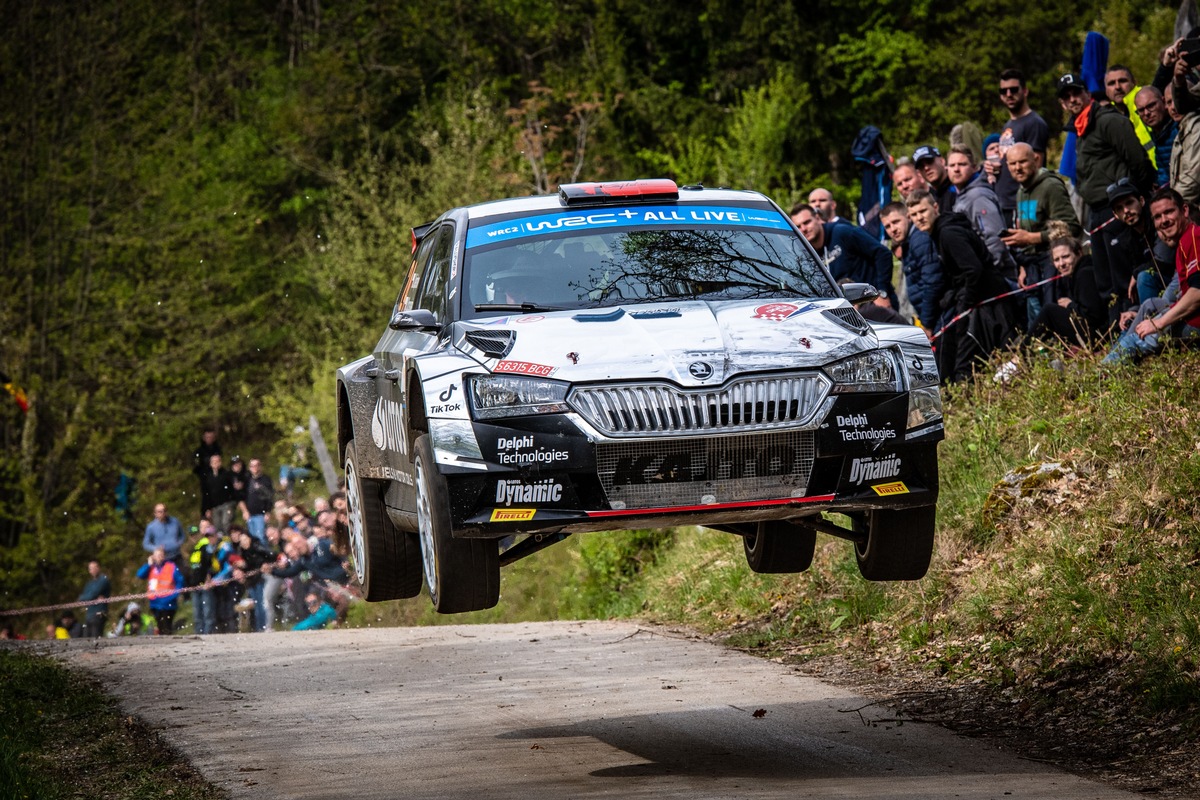 Rallye Kroatien: Sechs SKODA FABIA Rally2 evo unter den Top-10 in der Kategorie WRC2