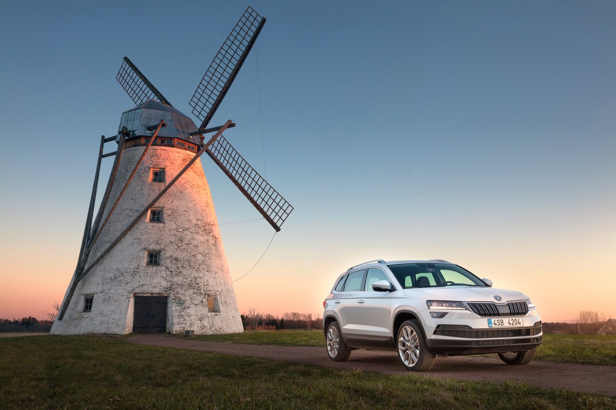 Neuer SKODA KAROQ feiert Messepremiere auf der IAA Frankfurt 2017 (FOTO)