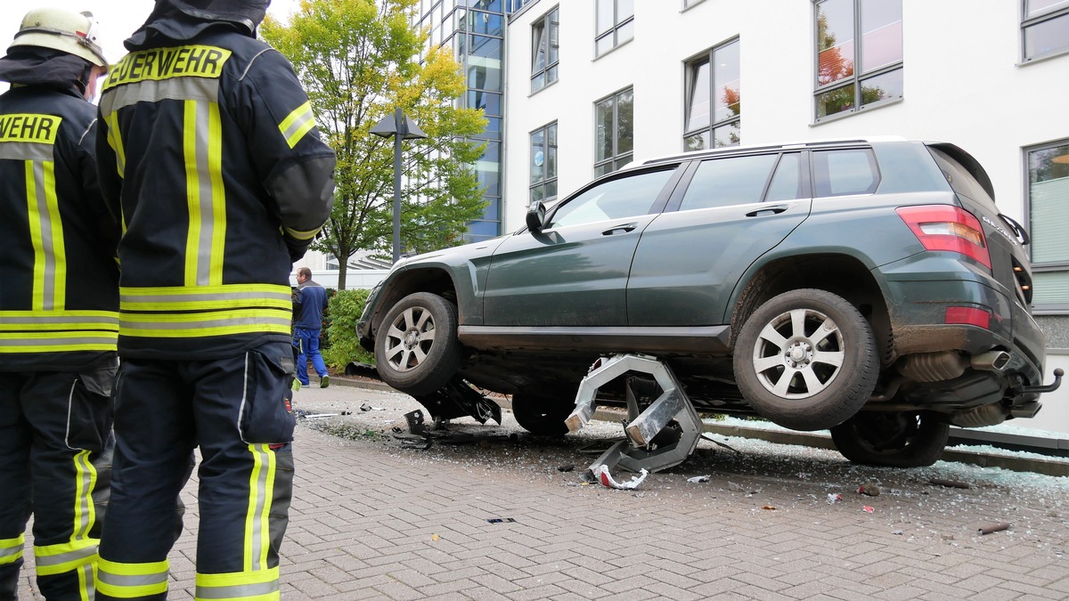 FW Celle: Verkehrsunfall