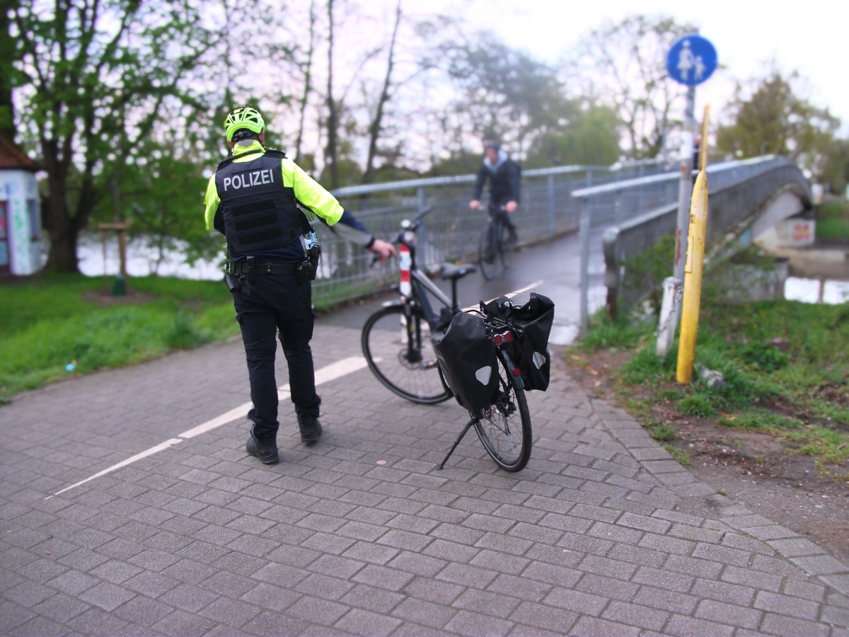 POL-MI: 100 Verkehrsteilnehmer am länderübergreifenden Kontrolltag überprüft