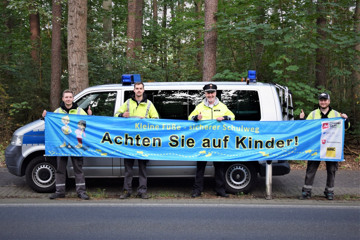 POL-WL: &quot;Achten Sie auf Kinder!&quot; - Banneraktion zu Schulbeginn